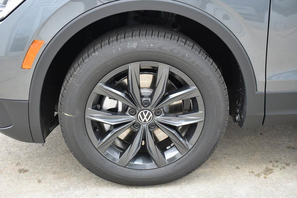 new 2024 Volkswagen Tiguan car, priced at $31,107