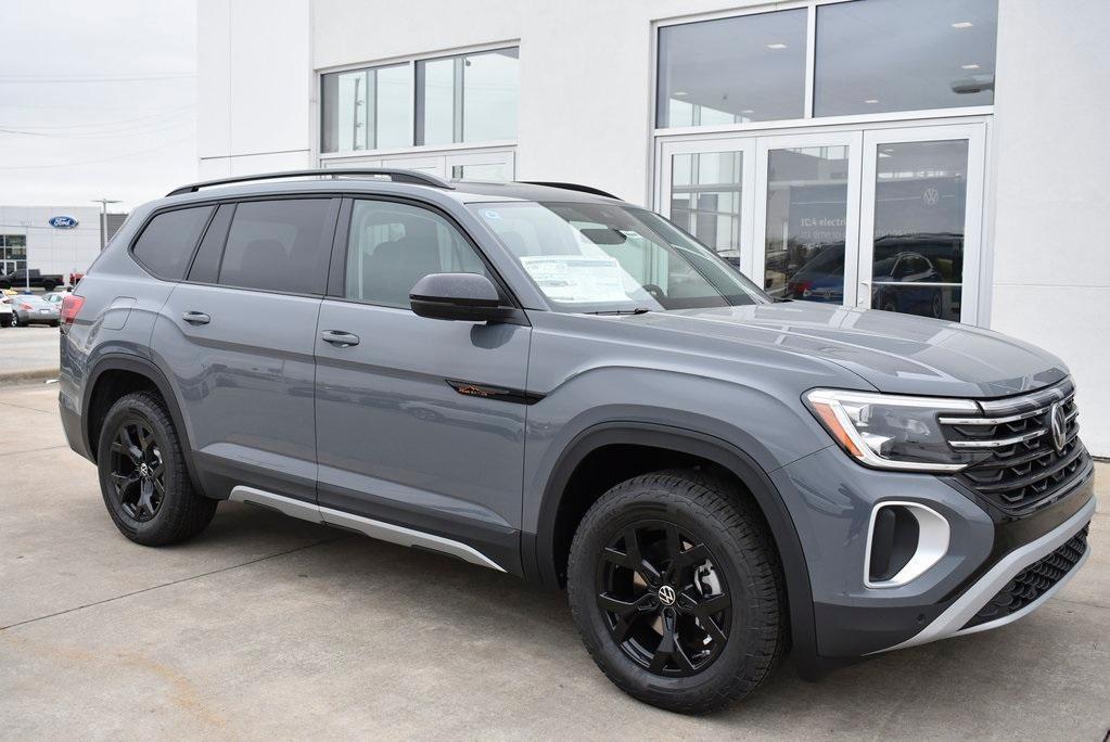 new 2025 Volkswagen Atlas car, priced at $45,546