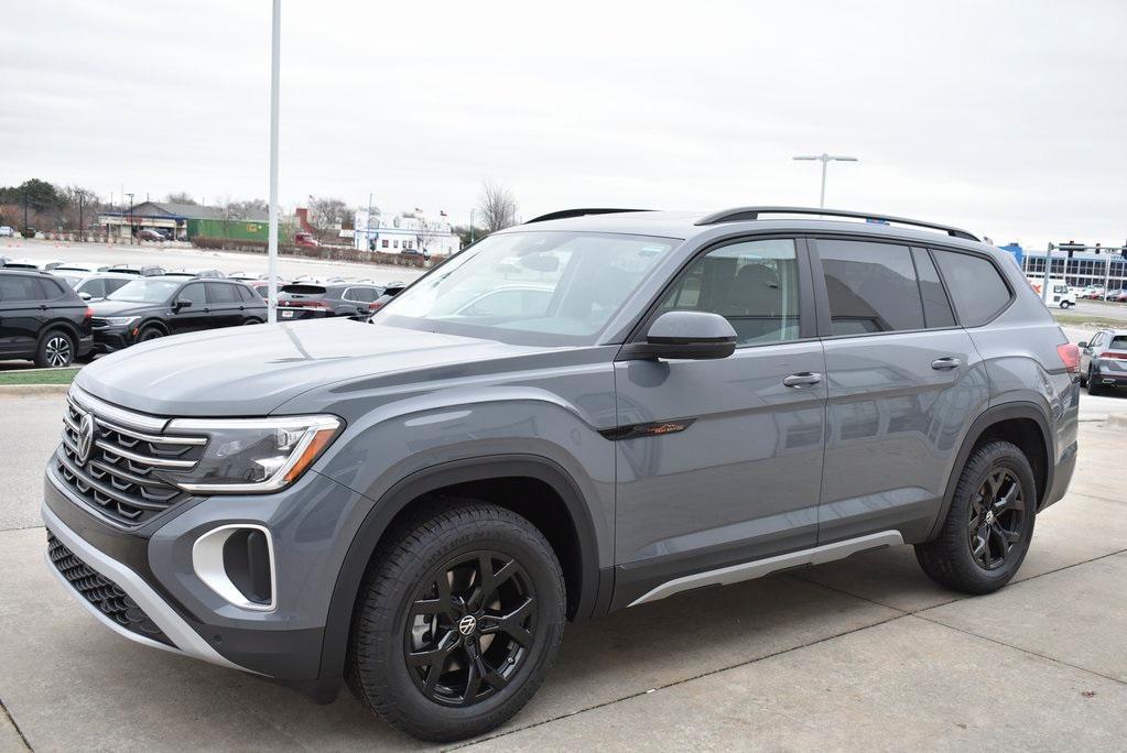 new 2025 Volkswagen Atlas car, priced at $45,546