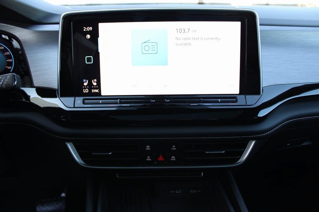 new 2026 Volkswagen Atlas Cross Sport car, priced at $45,089