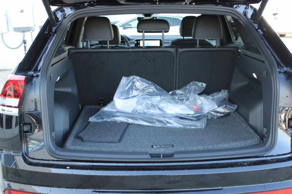 new 2026 Volkswagen Atlas Cross Sport car, priced at $45,089