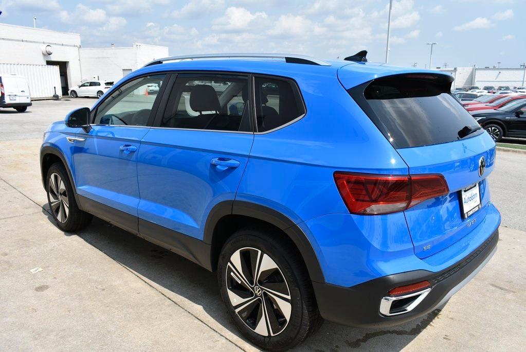 new 2024 Volkswagen Taos car, priced at $29,674