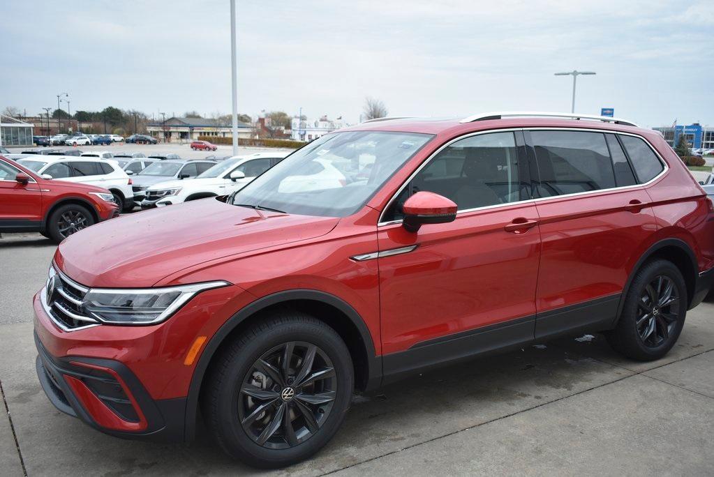 new 2024 Volkswagen Tiguan car, priced at $31,486