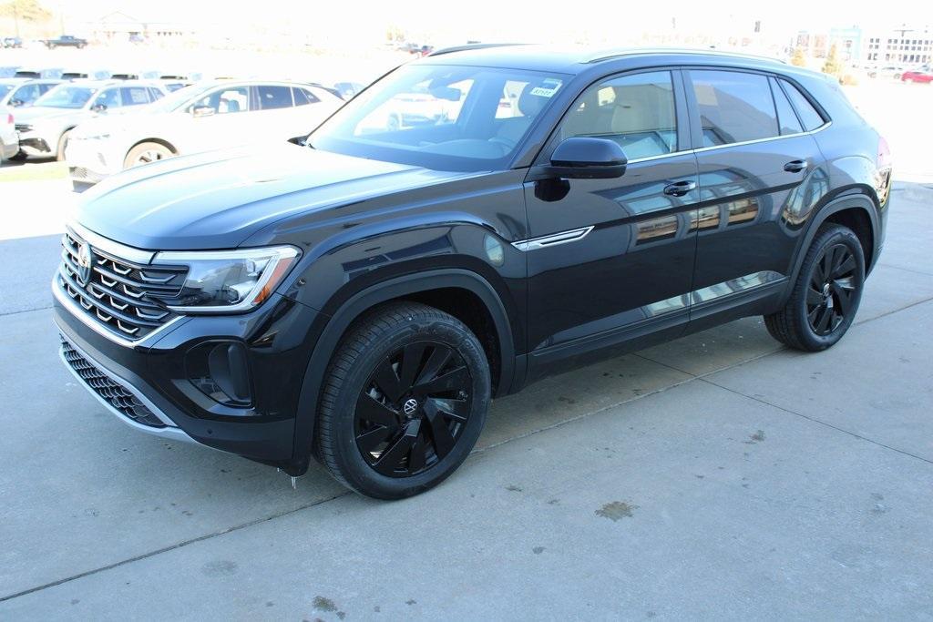 new 2025 Volkswagen Atlas Cross Sport car, priced at $45,116
