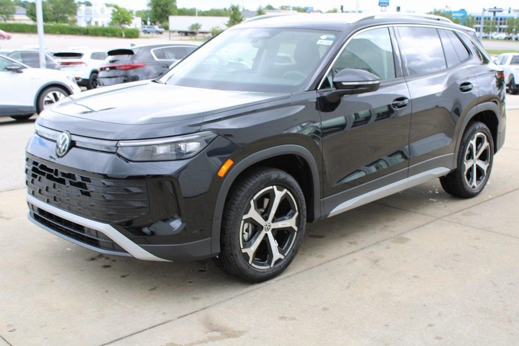 new 2025 Volkswagen Tiguan car, priced at $35,433