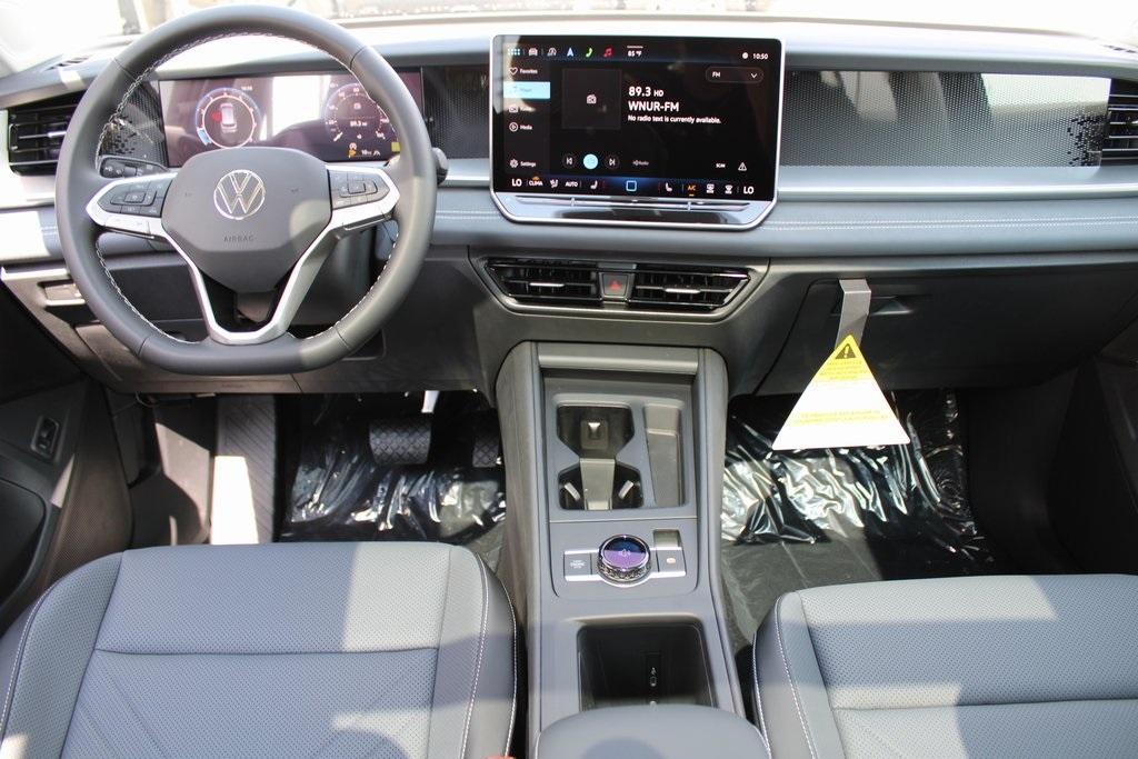 new 2025 Volkswagen Tiguan car, priced at $35,739