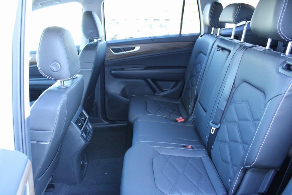 new 2026 Volkswagen Atlas car, priced at $45,110