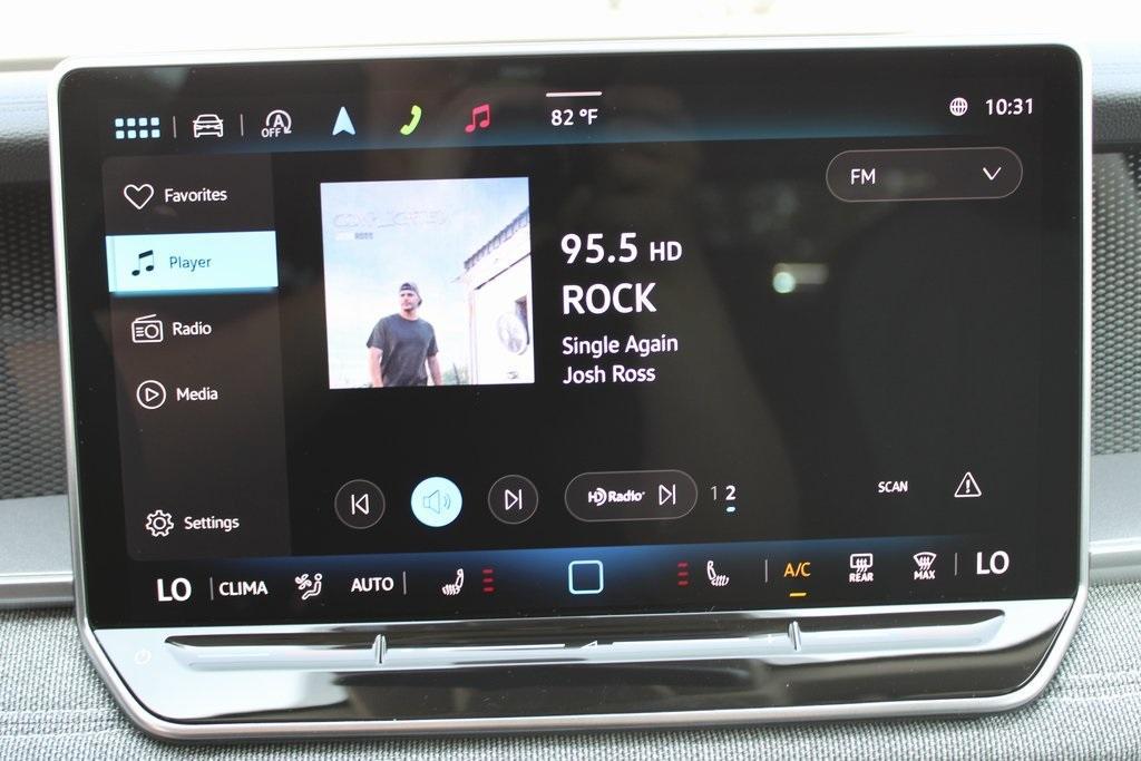 new 2025 Volkswagen Tiguan car, priced at $32,716