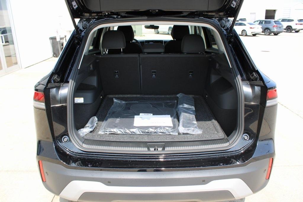 new 2025 Volkswagen Tiguan car, priced at $32,716