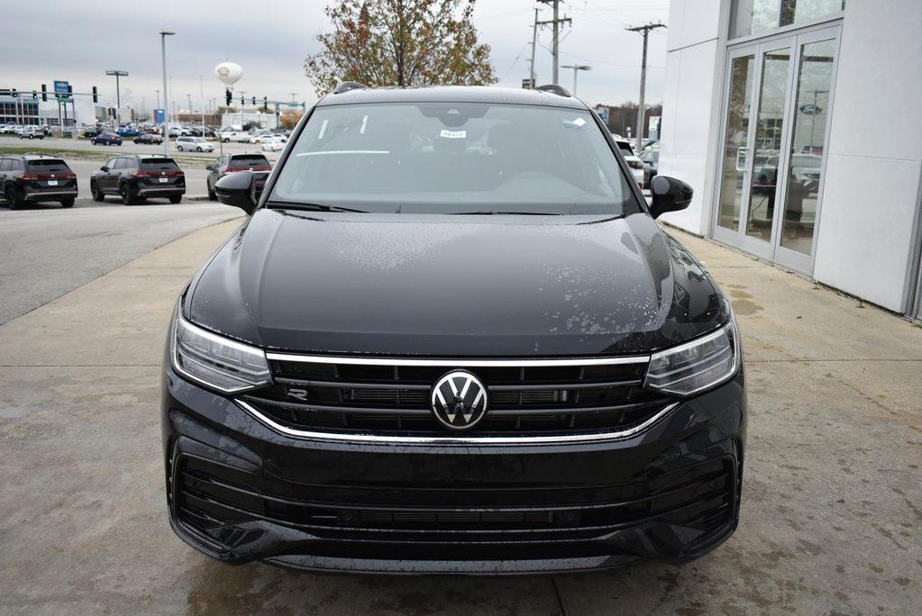 new 2024 Volkswagen Tiguan car, priced at $32,979