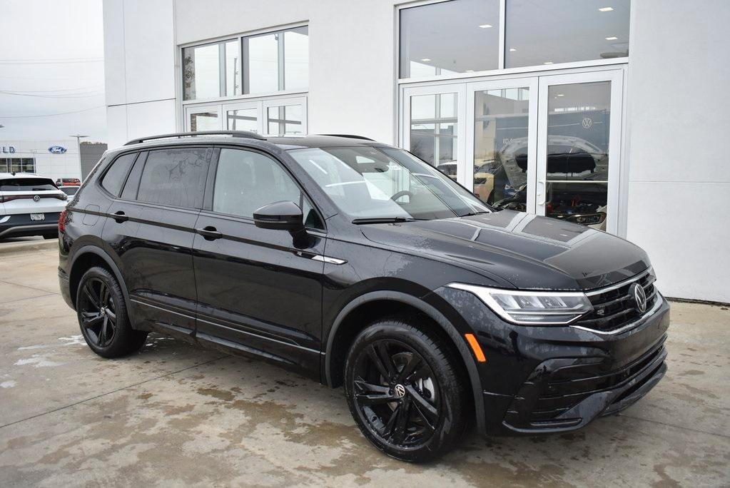 new 2024 Volkswagen Tiguan car, priced at $32,979