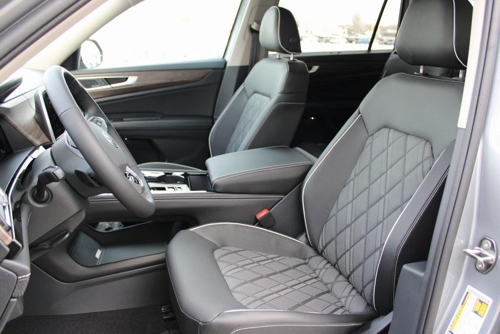 new 2026 Volkswagen Atlas car, priced at $52,474