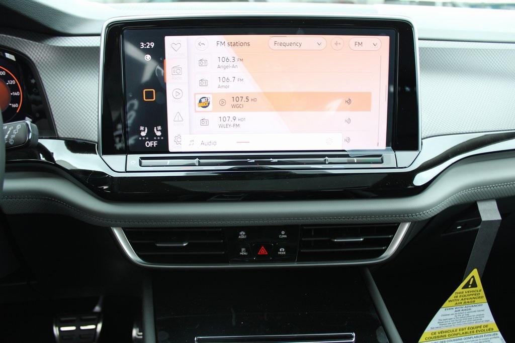 new 2025 Volkswagen Atlas car, priced at $47,644