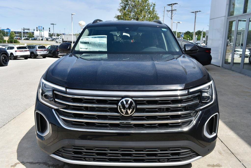 new 2024 Volkswagen Atlas car, priced at $39,388