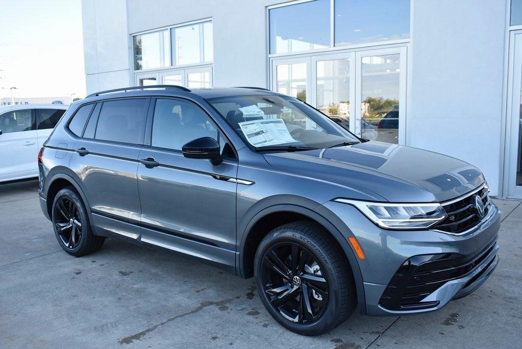 new 2024 Volkswagen Tiguan car, priced at $32,979