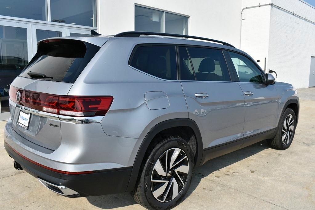 new 2024 Volkswagen Atlas car, priced at $39,474