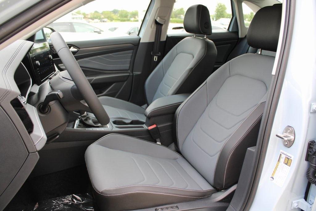 new 2025 Volkswagen Jetta car, priced at $29,927