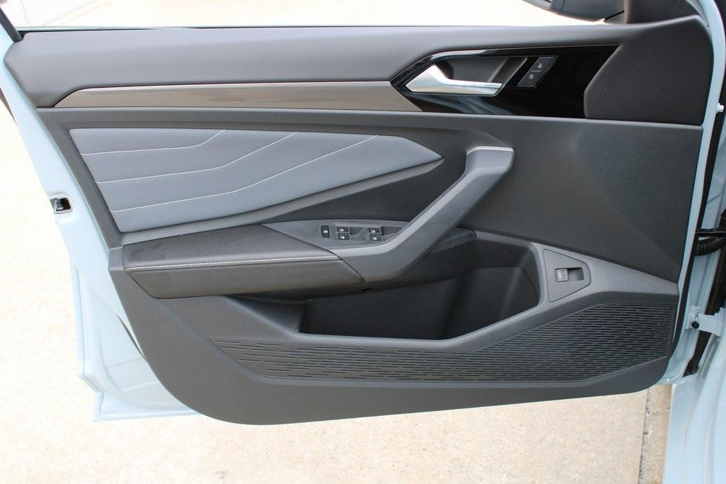 new 2025 Volkswagen Jetta car, priced at $29,927