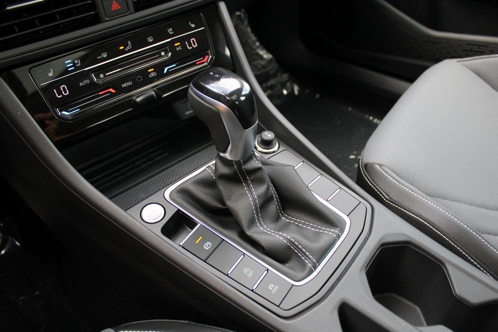 new 2025 Volkswagen Jetta car, priced at $29,927