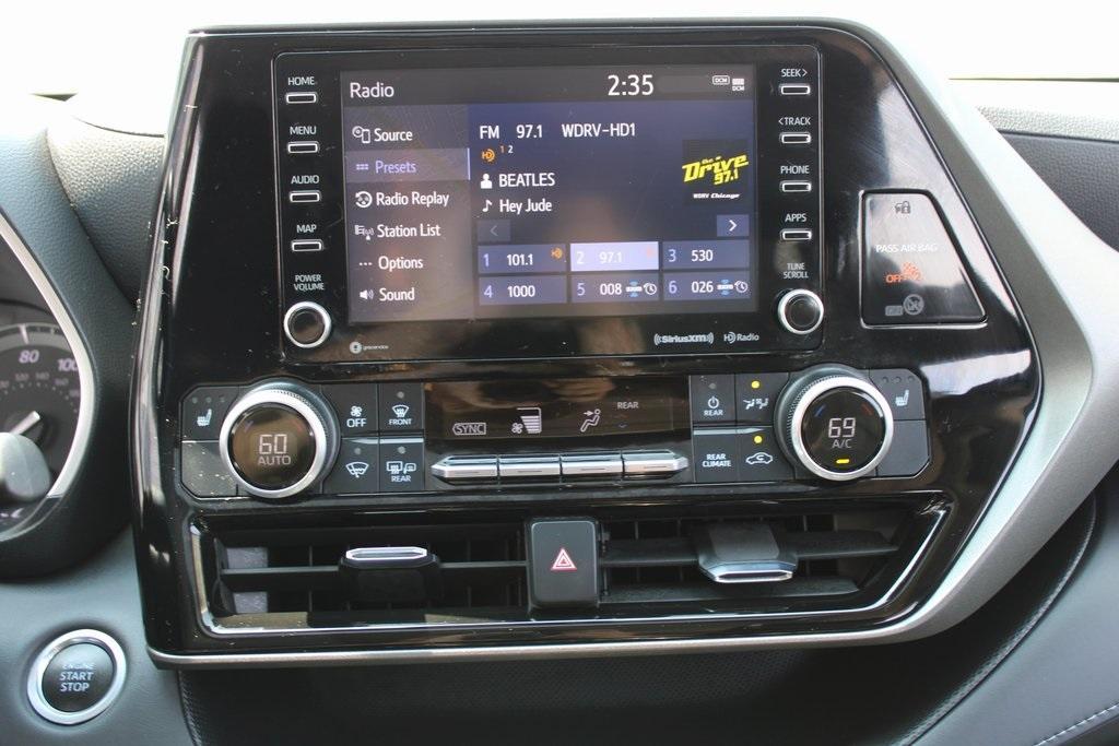 used 2021 Toyota Highlander car, priced at $36,300