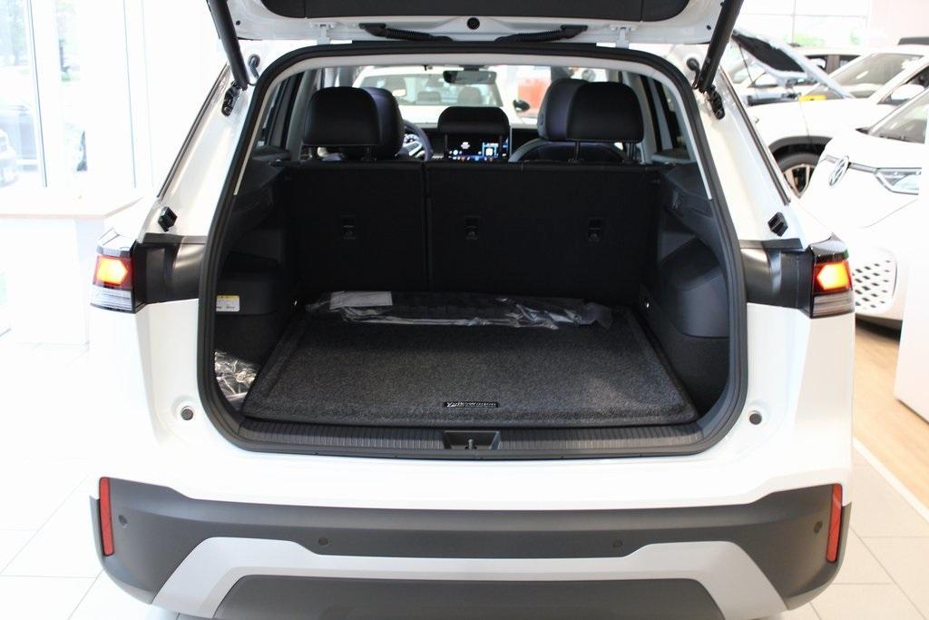 new 2025 Volkswagen Tiguan car, priced at $37,121