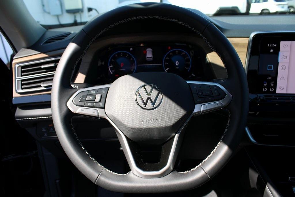 new 2026 Volkswagen Atlas car, priced at $46,205