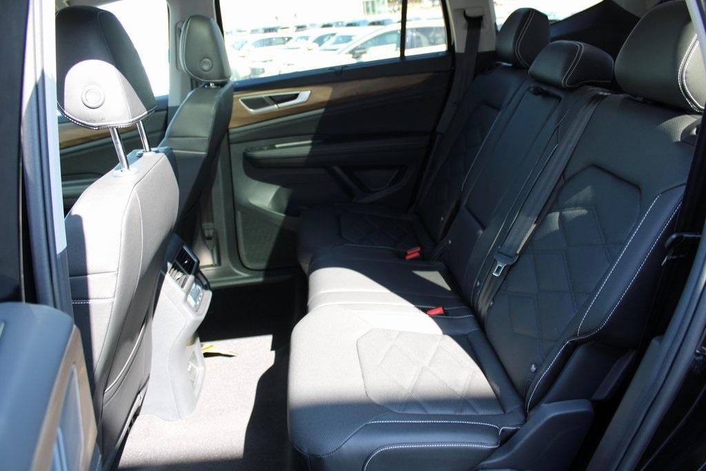 new 2026 Volkswagen Atlas car, priced at $46,205