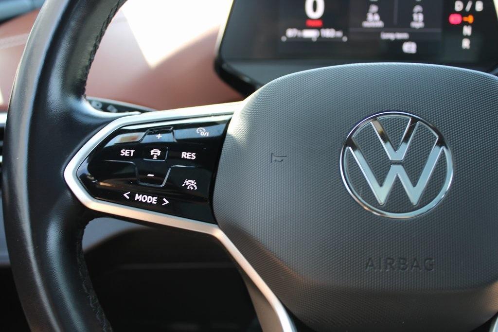 used 2021 Volkswagen ID.4 car, priced at $25,499