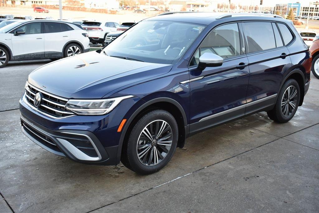 new 2024 Volkswagen Tiguan car, priced at $30,673