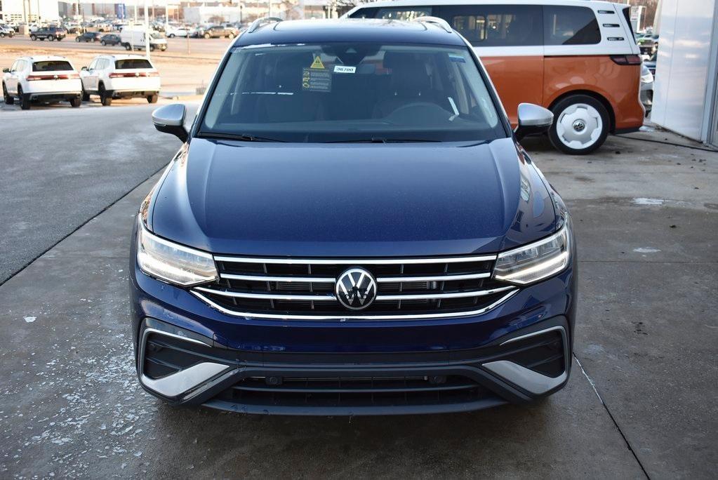 new 2024 Volkswagen Tiguan car, priced at $30,673