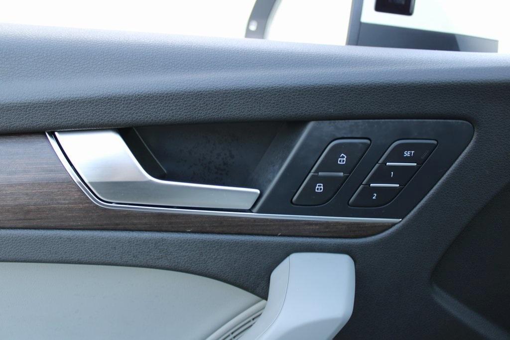 used 2024 Audi Q5 car, priced at $51,500