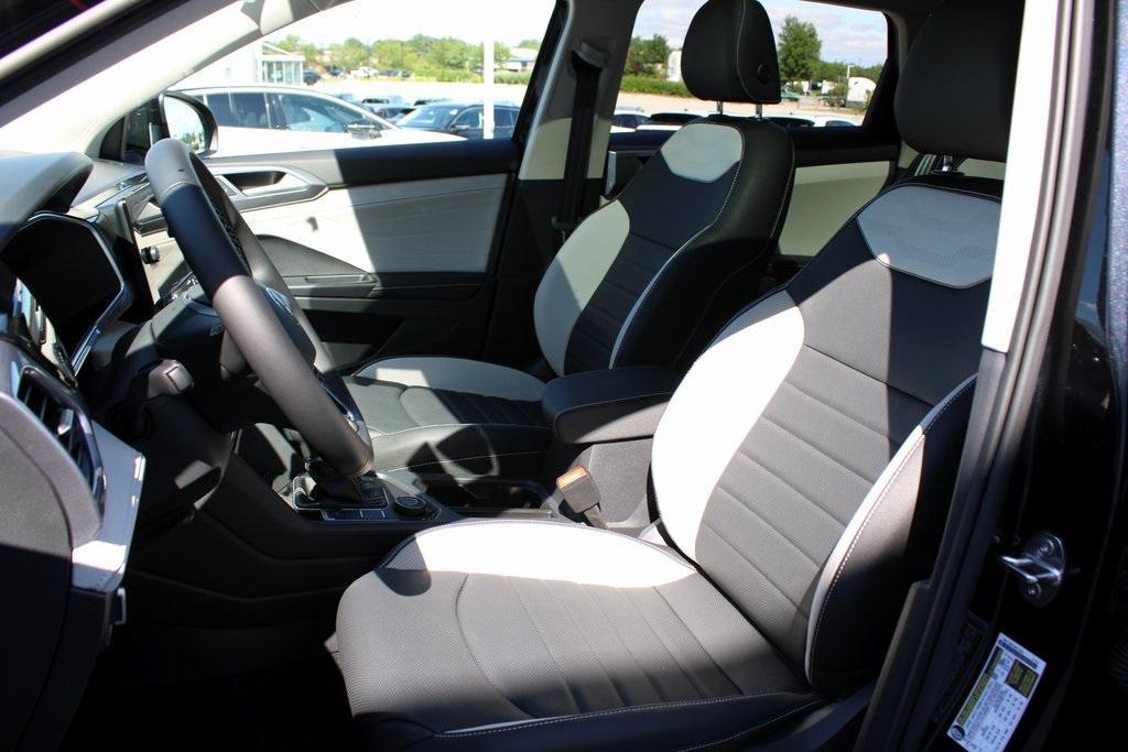 new 2025 Volkswagen Taos car, priced at $36,404