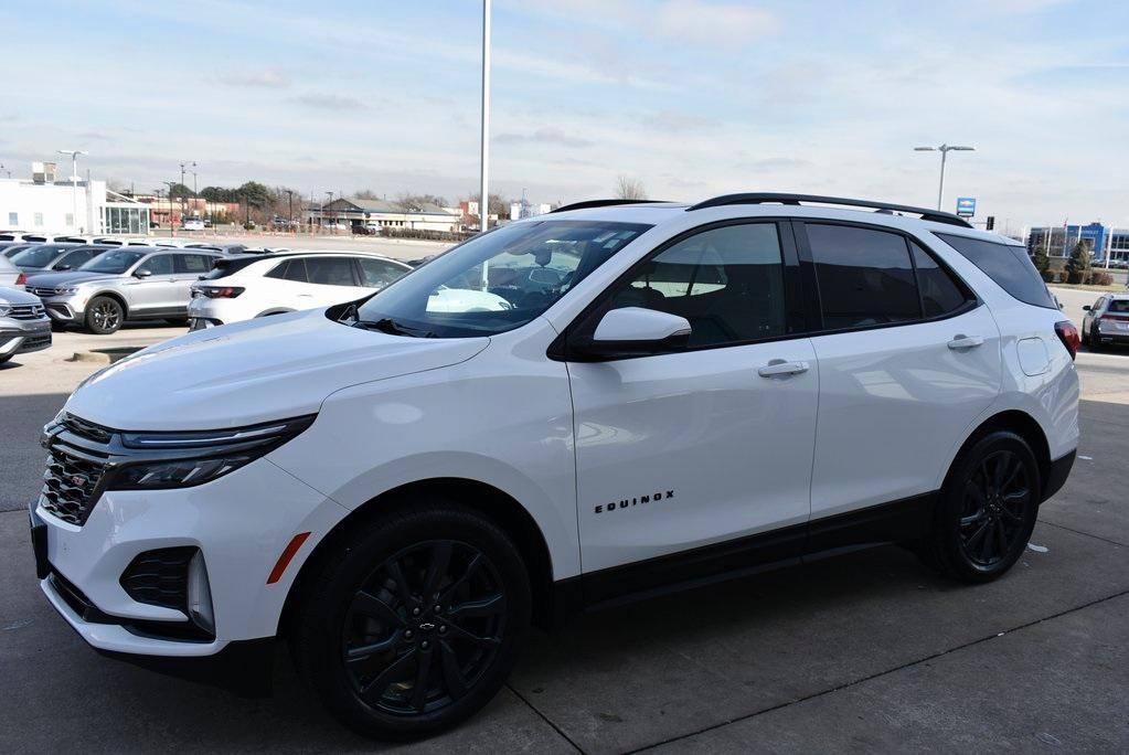 used 2022 Chevrolet Equinox car, priced at $24,648