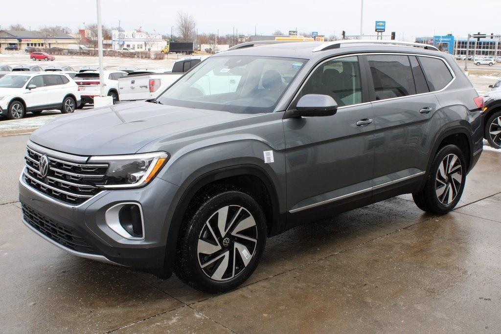 new 2025 Volkswagen Atlas car, priced at $46,777