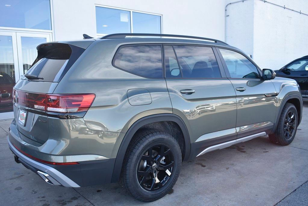 new 2025 Volkswagen Atlas car, priced at $45,707