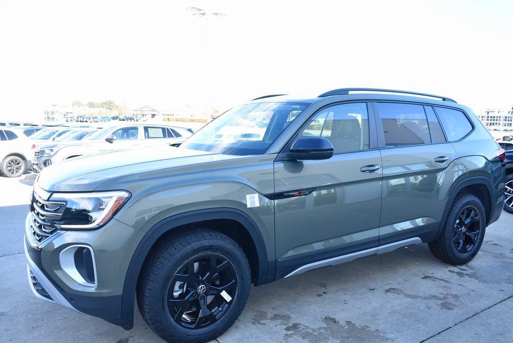 new 2025 Volkswagen Atlas car, priced at $45,707