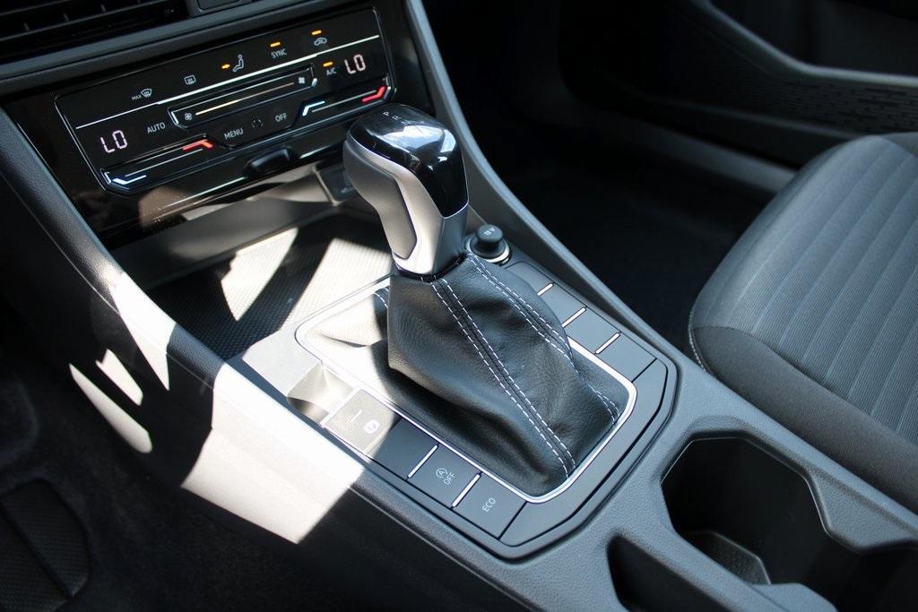 new 2025 Volkswagen Jetta car, priced at $23,156