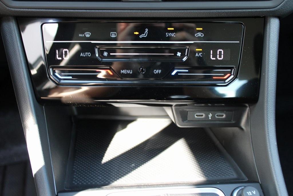 new 2025 Volkswagen Jetta car, priced at $23,156