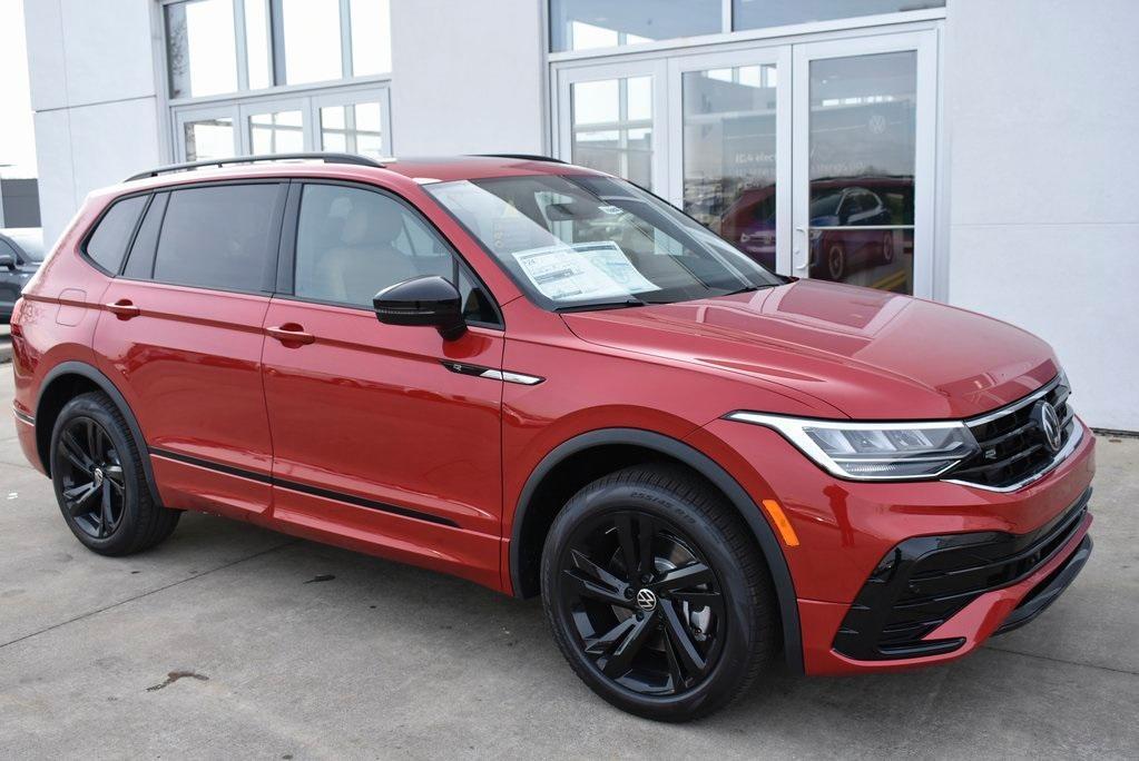 new 2024 Volkswagen Tiguan car, priced at $33,495