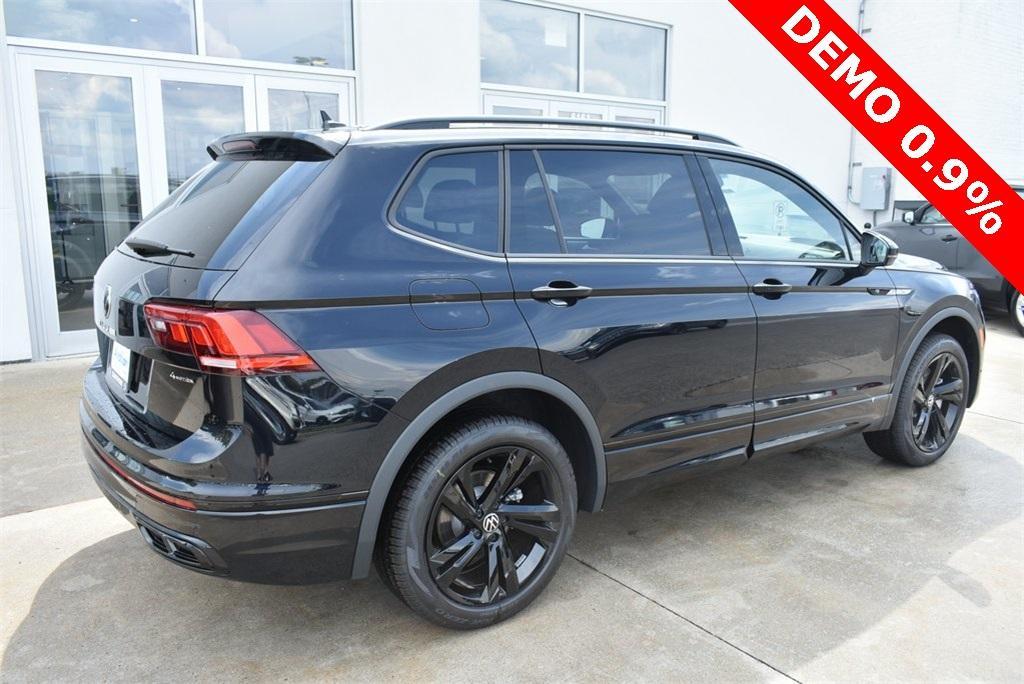 new 2024 Volkswagen Tiguan car, priced at $32,850