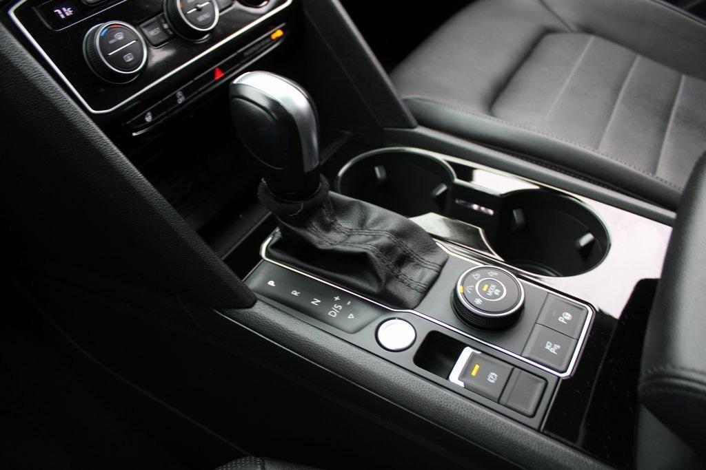 used 2020 Volkswagen Atlas car, priced at $30,999