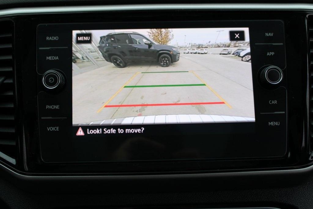 used 2020 Volkswagen Atlas car, priced at $30,999