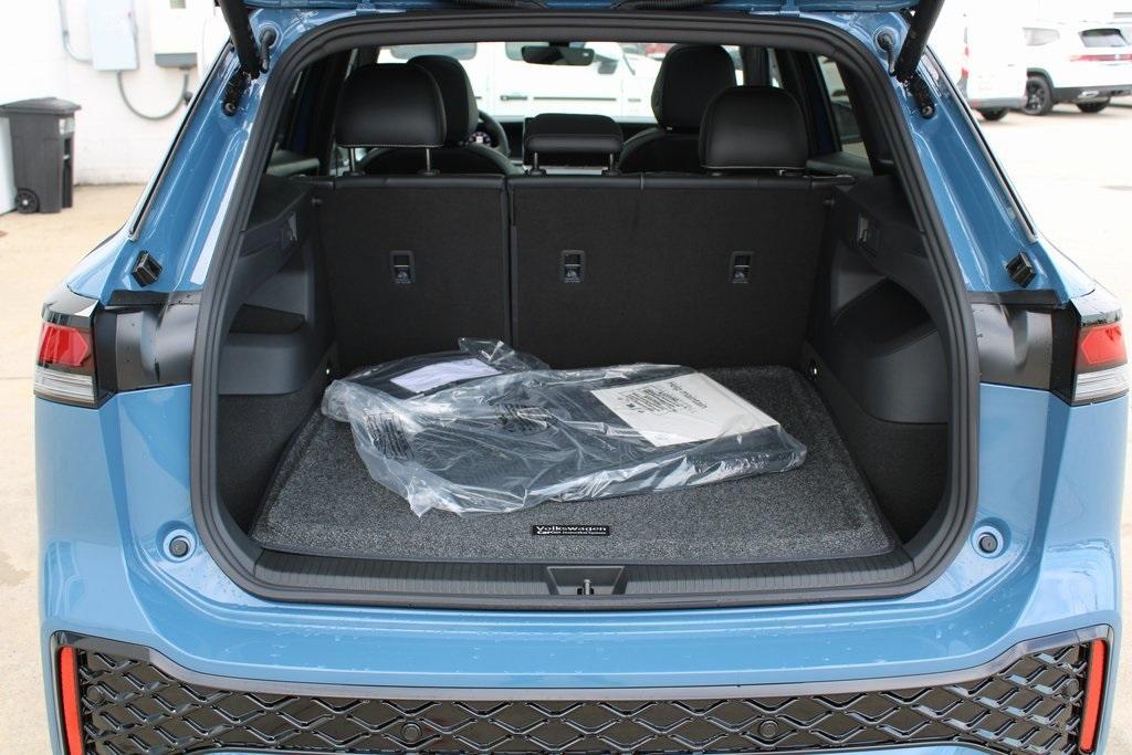 new 2026 Volkswagen Tiguan car, priced at $41,771