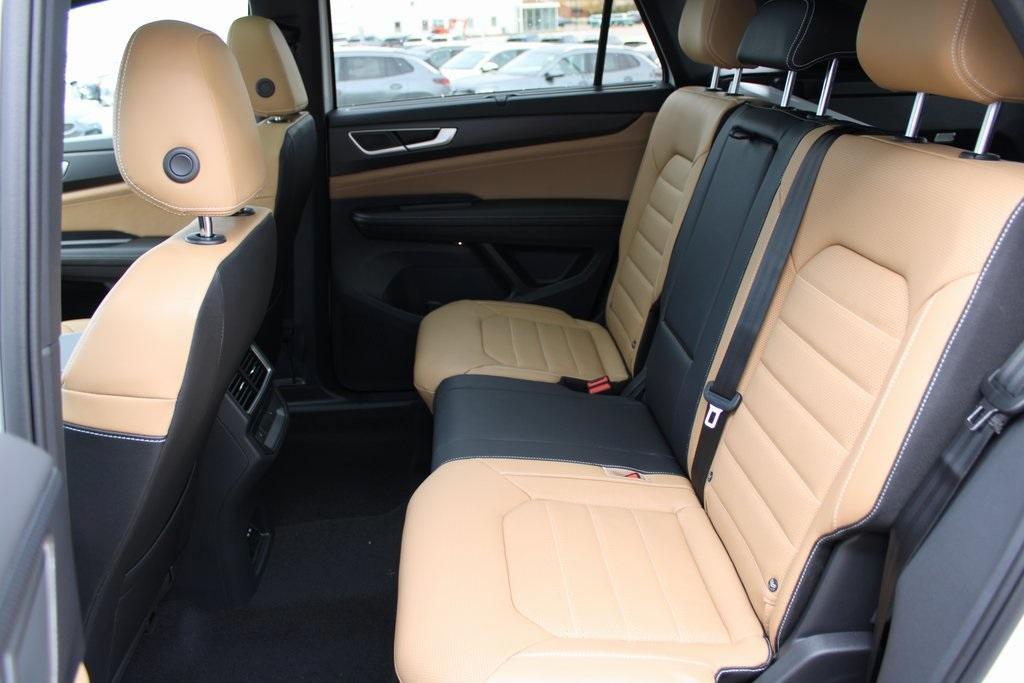 new 2026 Volkswagen Atlas Cross Sport car, priced at $50,641