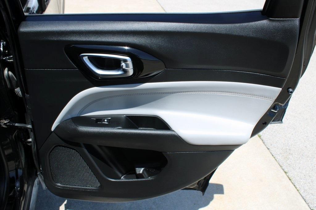 used 2022 Jeep Compass car, priced at $25,222