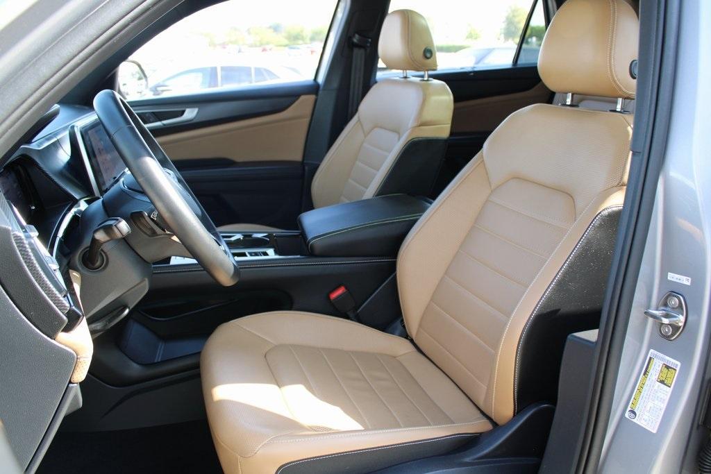 used 2025 Volkswagen Atlas Cross Sport car, priced at $45,628