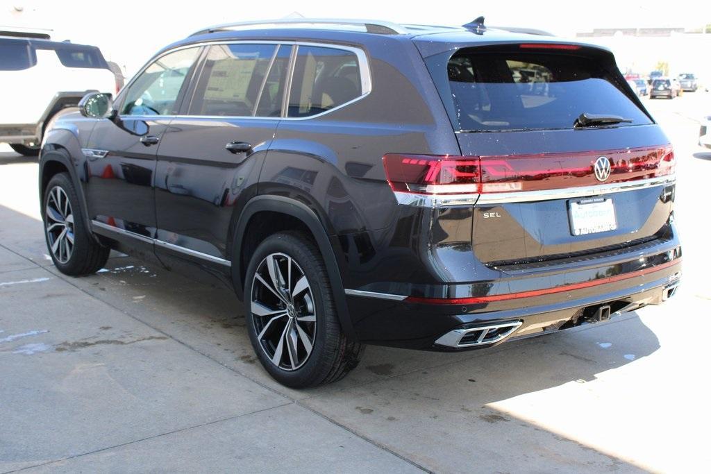 new 2026 Volkswagen Atlas car, priced at $53,876