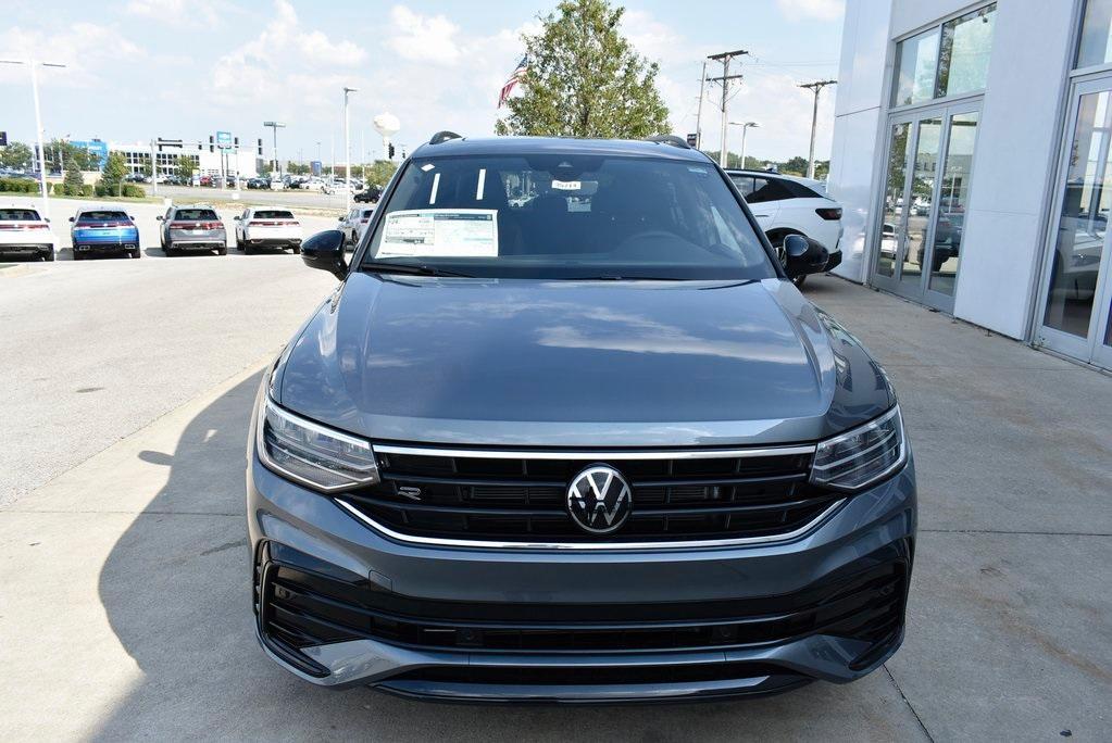 new 2024 Volkswagen Tiguan car, priced at $32,979