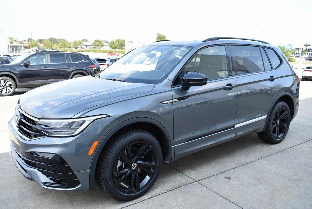 new 2024 Volkswagen Tiguan car, priced at $32,979