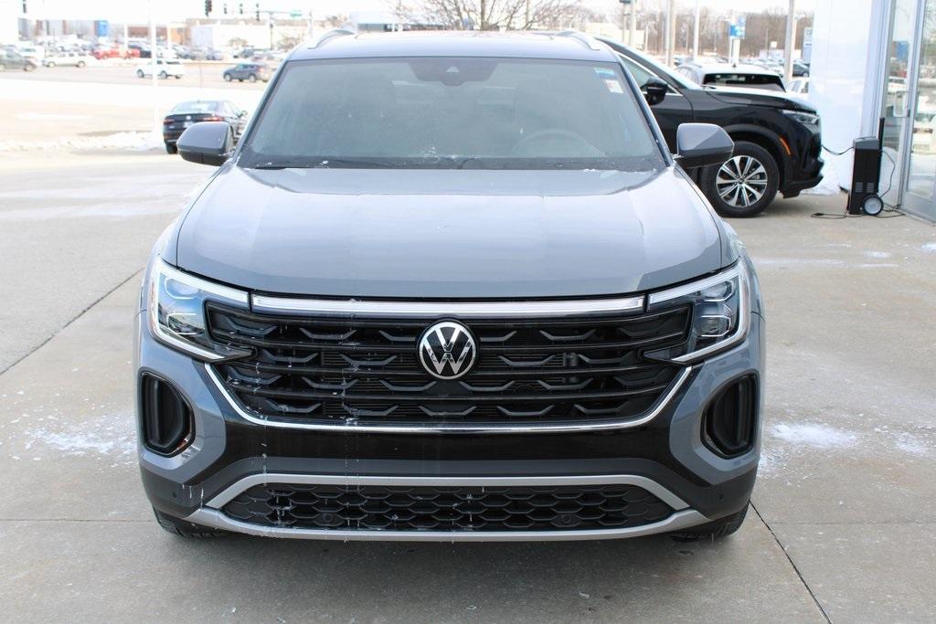 used 2024 Volkswagen Atlas Cross Sport car, priced at $38,700